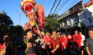 Ikuti Jalan Santai Perayaan Kongco Seng Hong Ya ke-117, Wabup Supriatna: Momentum Jaga Persatuan dan Silaturahmi Warga
