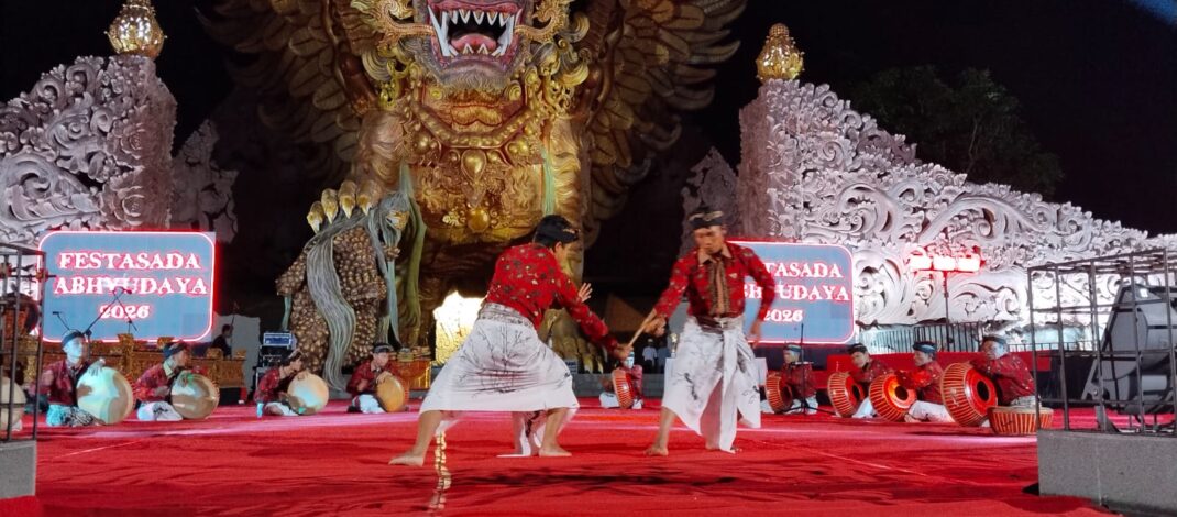 Tampil di Penutupan Festasada 2026, Burdah Pegayaman Sajikan Kekhasan dan Keunikannya