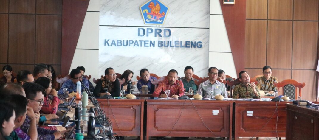 Ranperda Perubahan Pajak dan Retribusi Daerah Disepakati, Tekankan Pembinaan UMKM dan Penutupan Kebocoran Anggaran