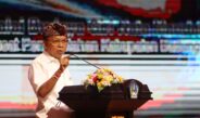 Gubernur Koster: Pelaku Usaha Pariwisata Wajib Kelola Sampah Mandiri demi Jaga Masa Depan Wisata Bali