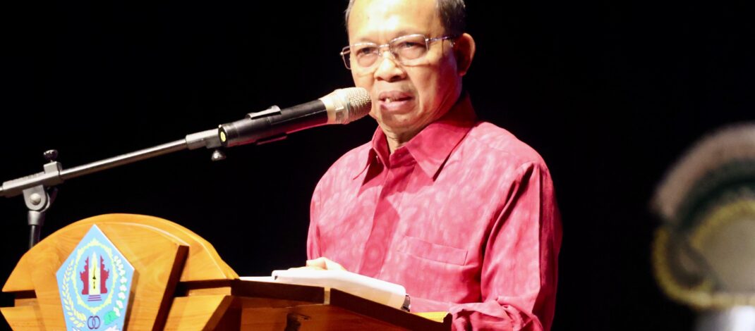 Jaga Alam Bali Tetap Bersih, Gubernur Koster Ajak Horeka Kelola Sampah Berbasis Sumber