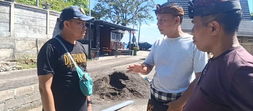 Distankan Buleleng Dampingi Pengembangan Awal Konservasi Tukik di Banyuasri