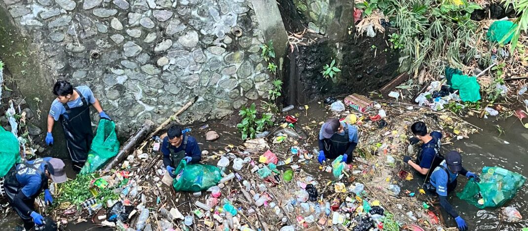 Peringati Hari Lahir Pancasila, Kelurahan Penarukan Kumpulkan 187,1 Kilogram Sampah Anorganik