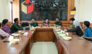 Bawaslu Bali Dorong Perekaman E-KTP dan Literasi Politik Dini, Sekolah Jadi Episentrum Konsolidasi Demokrasi