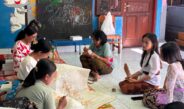 Undiksha Dorong Transformasi Ekonomi Pengrajin Wayang Kamasan melalui Inovasi Produk dan Pemasaran Digital