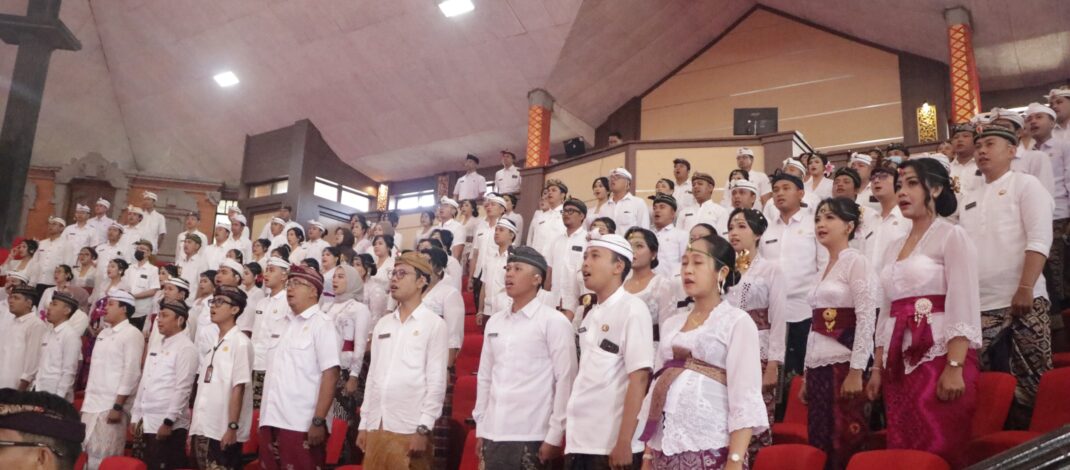 Lantik 123 PNS Formasi 2024, Bupati Sutjidra: Junjung Tinggi Nilai BerAKHLAK