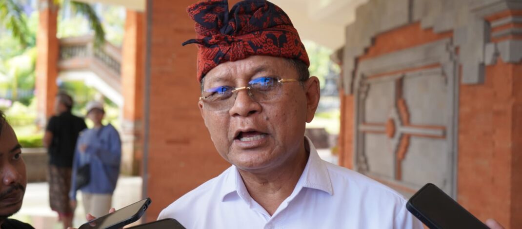 Bupati Sutjidra Dorong Desa di Buleleng Perkuat Tata Kelola Hukum Melalui Kerjasama dengan Kejari