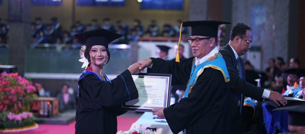 Wisuda ke-LXXX, Undiksha Lepas 1.180 Lulusan