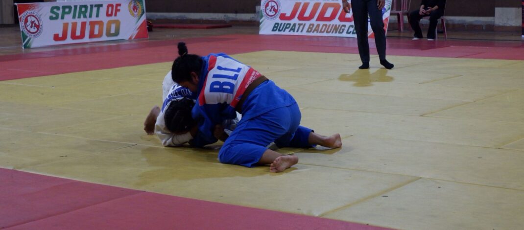 Tampil Perdana, Judo Buleleng Sabet 13 Medali di Piala Bupati Badung 2026