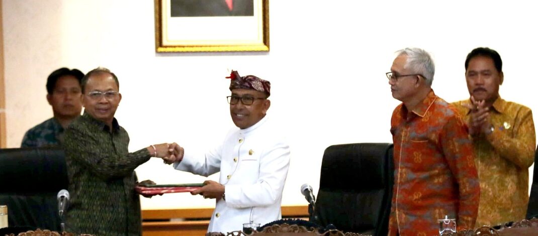 Gubernur Bali Apresiasi Pandangan Umum Fraksi DPRD, Siap Kolaborasi Sempurnakan Perubahan APBD 2026