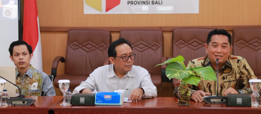 DKPP Evaluasi Kinerja TPD dan Bedah Fenomena Nihil Aduan Etik Pilkada di Bawaslu Bali