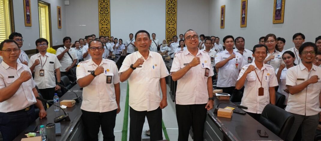 Suharta Tekankan Percepatan Capaian Kinerja Kominfosanti Buleleng