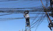 Jaga Estetika Kota, Kabel Fiber Optik Semrawut di Singaraja Ditertibkan