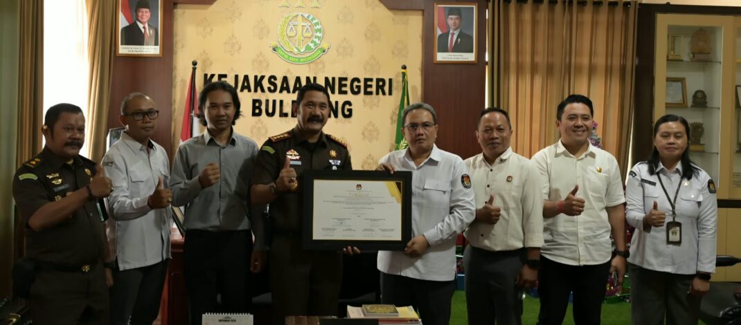 KPU Buleleng Audiensi ke Kejaksaan Negeri Buleleng untuk Perkuat Pembangunan Zona Integritas